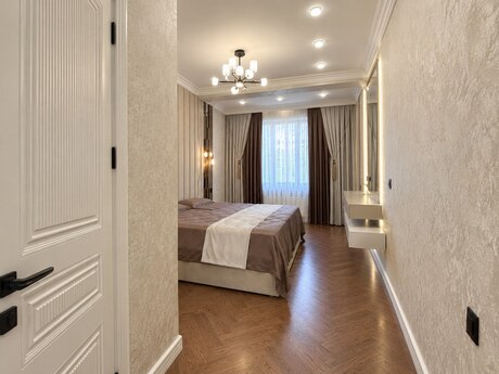 Elan №6508086 - Bakı, Gənclik m., 3 otaqlı, 142 m², 11/17 mərtəbə