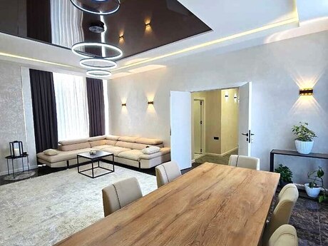 Объявление №6508103 - Баку, м. Элмляр Академиясы, 3-комн., 475 м², 18/18 этаж