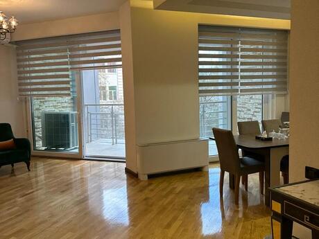 4-room new-build apartment for sale in İçəri Şəhər, 235 m², 980 000 AZN, photo 2 / 12