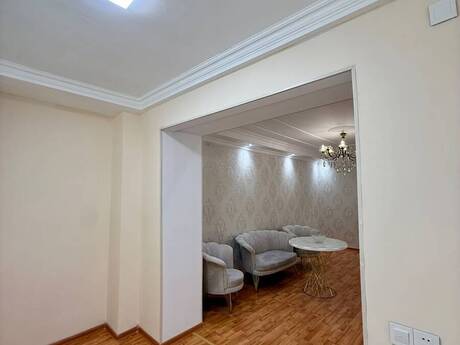 Сдаётся 2-комнатная квартира в новостройке, İnşaatçılar, 60 м², 700 AZN/мес, фото 3 / 12