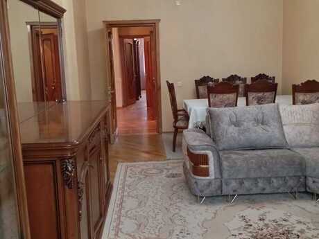 3-комн. · 140 m² · 12/17 этаж, 28 May
