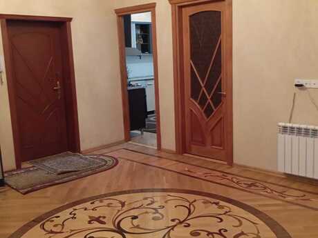 Сдаётся 3-комнатная квартира в новостройке, 28 May, 140 м², 1 300 AZN/мес, фото 3 / 12