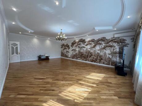 4-room apartment, 250 m², Nizami: 585 000 ₼ 3