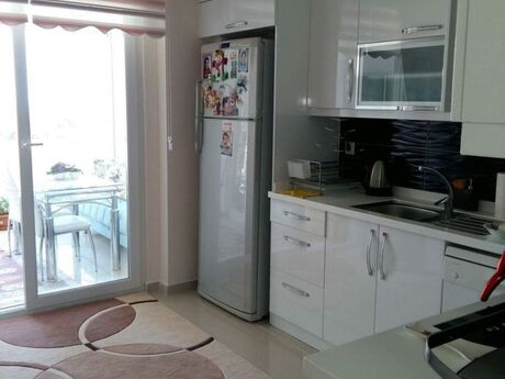 3-room apartment for rent, 90 m², Həzi Aslanov: 190 ₼/mo 3