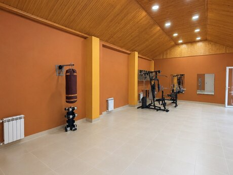 Novxanıda 5 otaqlı həyət evi kirayə verilir, 250 m², 200 AZN/ay, şəkil 4 / 12