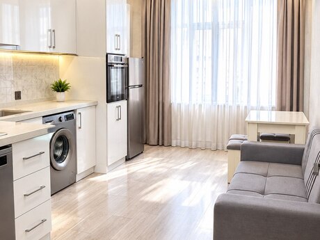 Kirayə 2 otaqlı mənzil, 70 m², 28 May: 1 200 ₼/ay 2