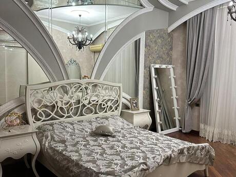 5 otaqlı mənzil, 250 m², 28 May: 1 000 000 ₼ 4