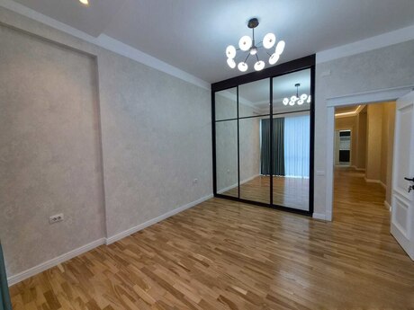 Elan №6508267 - Bakı, Şah İsmayıl Xətai m., 3 otaqlı, 153 m², 13/23 mərtəbə