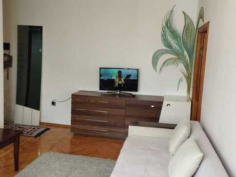 2-room apartment for rent, 55 m², 28 May: 800 ₼/mo 4