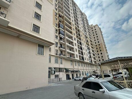 2-комнатная квартира, 91,5 м², 8 Noyabr: 300 000 ₼ 3