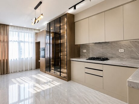 3 rooms · 116 m² · floor 7/18, 28 May