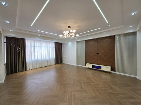 4 otaqlı mənzil, 152 m², Qara Qarayev: 455 000 ₼ 2