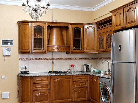Объявление №6508422 - Баку, м. Шах Исмаил Хатаи, 2-комн., 70 м², 4/16 этаж
