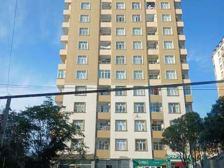 3-room apartment for rent, 100 m², Xalqlar Dostluğu: 900 ₼/mo 3