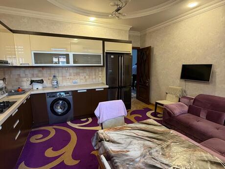 4-room apartment for rent, 200 m², Nərimanov: 2 500 ₼/mo 4