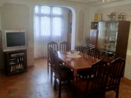 Объявление №6508514 - Баку, м. Ази Асланов, 4-комн., 110 м², 2/16 этаж