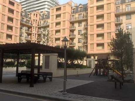 3-комнатная квартира, 129 м², Ağ şəhər: 555 000 ₼ 2