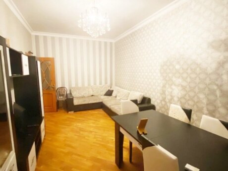 3 otaq · 85 m² · 6/18 mərtəbə, Dərnəgül