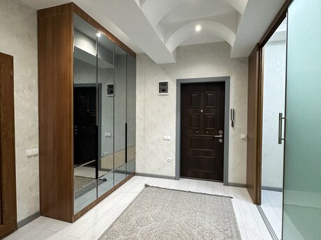 2-комнатная квартира, 68 м², Həzi Aslanov: 194 000 ₼ 5