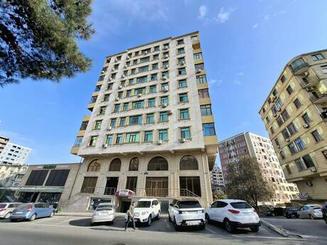 Elan №6508610 - Bakı, Memar Əcəmi m., 4 otaqlı, 148 m², 6/10 mərtəbə
