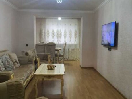 Elan №6508498 - Bakı, İnşaatçılar m., 3 otaqlı, 70 m², 2/5 mərtəbə