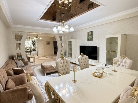 3 otaqlı mənzil, 140 m², Nizami: 345 000 ₼ 2