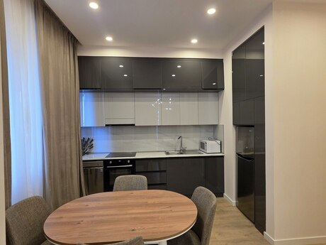 Kirayə 1 otaqlı mənzil, 52 m², Hünər Qüllələri: 1 200 ₼/ay 2