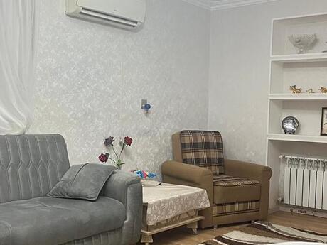 2-room apartment for rent, 50 m², Qara Qarayev: 800 ₼/mo 2