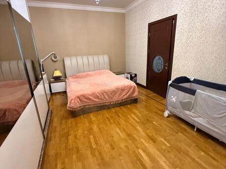 3-room apartment, 110 m², Nəriman Nərimanov: 330 000 ₼ 5