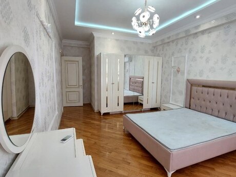 Kirayə 3 otaqlı mənzil, 110 m², İnşaatçılar: 1 000 ₼/ay 3