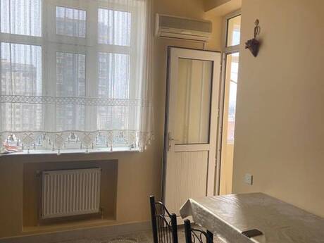 3-room apartment, 117 m², Memar Əcəmi: 275 000 ₼ 2