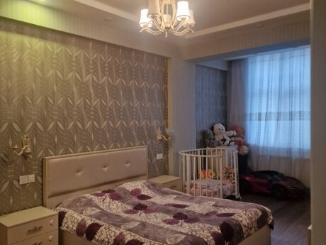 Объявление №6508809 - Баку, м. 20 января, 3-комн., 76 м², 12/18 этаж