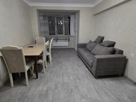 Аренда: 2-комнатная квартира, 60 м², Elmlər Akademiyası: 750 ₼/мес 2