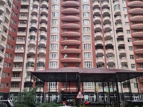 3-room apartment, 137 m², Badamdar: 325 000 ₼ 2