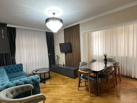 4 otaqlı mənzil, 115 m², Azadlıq Prospekti: 292 000 ₼ 2