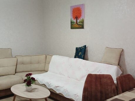 2-room apartment for rent, 73 m², Şah İsmayıl Xətai: 950 ₼/mo 2