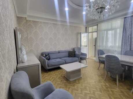 Kirayə 4 otaqlı mənzil, 150 m², Neftçilər: 1 200 ₼/ay 2