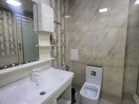 Kirayə 4 otaqlı mənzil, 150 m², Neftçilər: 1 200 ₼/ay 3
