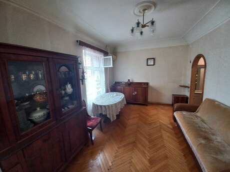 Аренда: 2-комнатная квартира, 45 м², Nizami: 600 ₼/мес 2