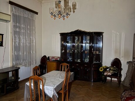 2-room apartment, 51,5 m², Sahil: 220 000 ₼ 4