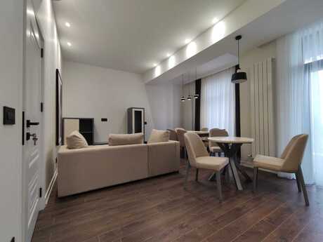 Аренда: 2-комнатная квартира, 62 м², Şah İsmayıl Xətai: 1 800 ₼/мес 3