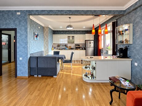 2 otaqlı mənzil, 92 m², Nizami: 310 000 ₼ 3