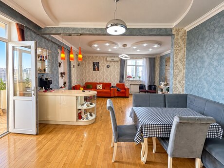2 otaqlı mənzil, 92 m², Nizami: 310 000 ₼ 2
