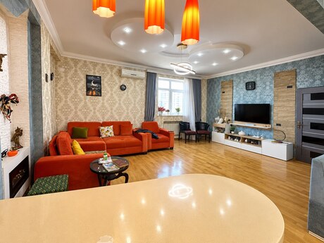 2 otaq · 92 m² · 17/18 mərtəbə, Nizami