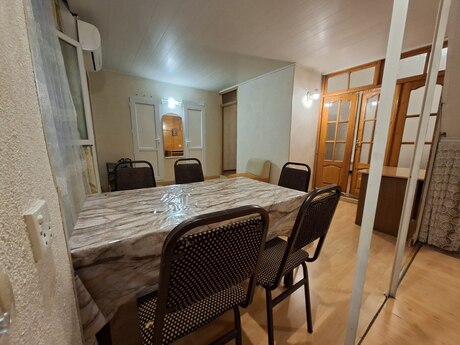 Sahildə 3 otaqlı köhnə tikili mənzil kirayə verilir, 60 m², 850 AZN/ay, şəkil 4 / 12