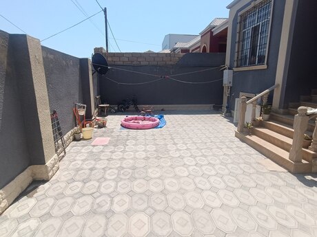4-room house, 115 m², Zabrat: 105 000 ₼ 2