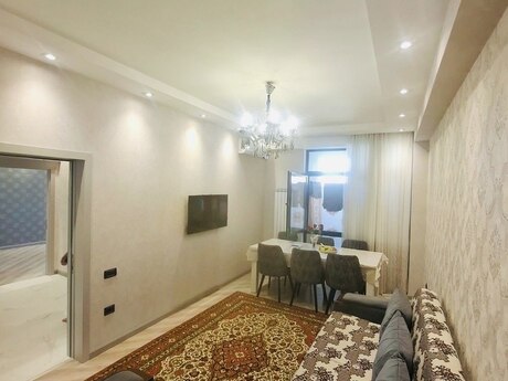 2-room apartment for rent, 85 m², Qara Qarayev: 800 ₼/mo 5