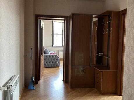 2-room apartment for rent, 70 m², Həzi Aslanov: 200 ₼/mo 5