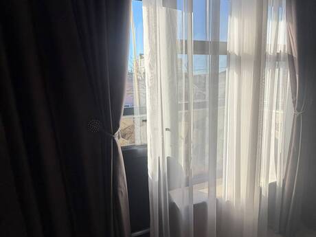 Nərimanovda 3 otaqlı köhnə tikili mənzil satılır, 110 m², 244 000 AZN, şəkil 2 / 12