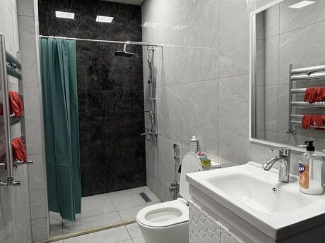 Аренда: 4-комнатная квартира, 110 м², Memar Əcəmi: 170 ₼/мес 5